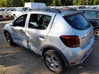 Dacia Sandero 0,9i Stepway - 5