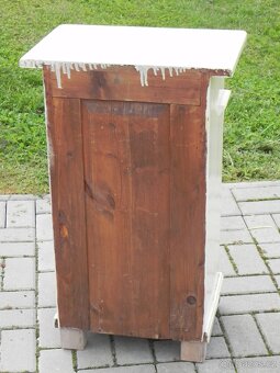 Noční stolek - 5