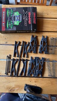 Traxxas X-Maxx 8S 1:5 + widemaxx kit + Bluetooth - 5