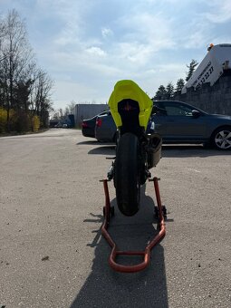 Prodám Yamaha R3 - 5