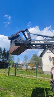 Čelní nakladač na Zetor UŘ1 - 5