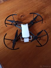 Zrcátko na dron DJI TELLO - zaznamenává prostor přímo pod d - 5