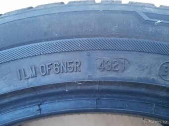 2ks. Zimni pneu 205/55/17.zn. Barum Polaris 5. - 5