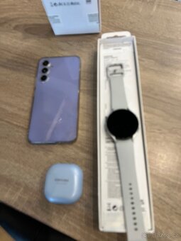 Samsung Galaxy Watch 4 - 5