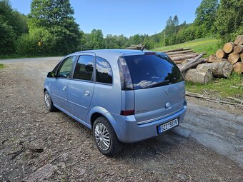 Opel Meriva 1.6i 16V benzín 77kW rok 2008 - 5