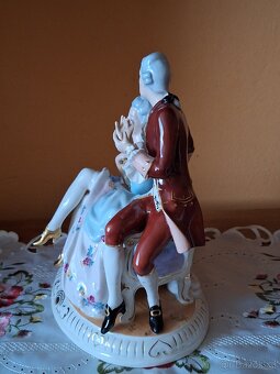 KANAPÍČKO porc.soška ROYAL DUX CHECHOSLOVAKIA výš.27cm - 5
