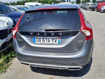 Volvo V60 2,0d CROSS COUNTRY - 5