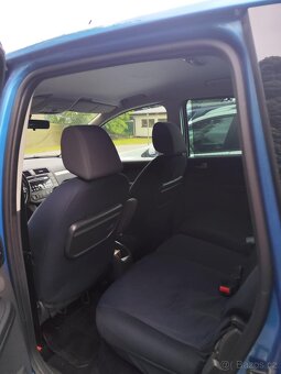 Ford C-Max 2006 1.6i - 5