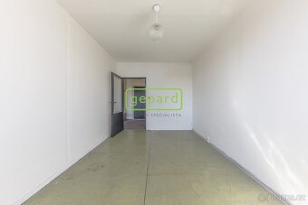 Prodej bytu 2+kk, 39 m², Kladno – Holandská, s komorou, vhod - 5