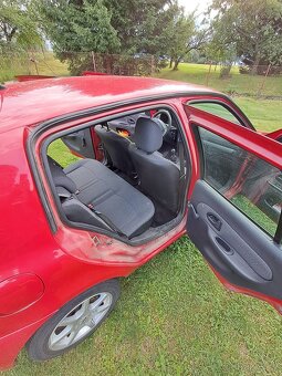 Renault Clio II 1,2 - 5