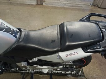 Honda CBF600S - 5