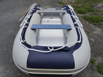 Nafukovací motorový člun Marine Tec 320 + příslušenství - 5