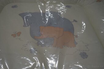 Přebalovací pult - 5