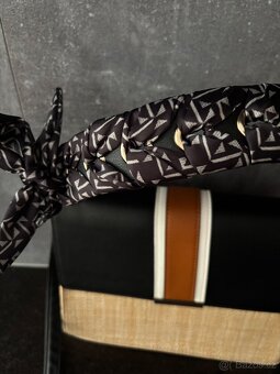 nová kabelka s šátečkem - 5