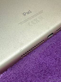 iPad 6. Generace 32GB - 5