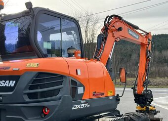 Kolový bagr Doosan DX57W ROTOTILT - 5