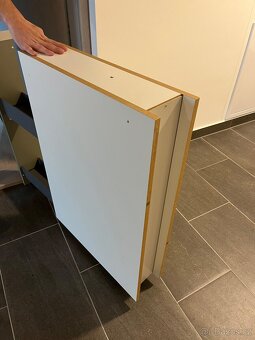 Posuvný výjezd - skříňka na oleje kuchyně - 5