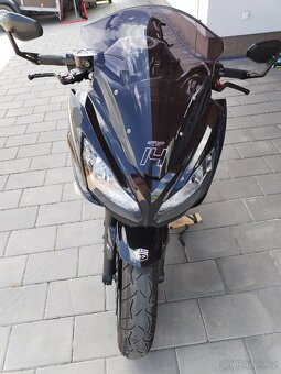 Kawasaki ER-6F - 5
