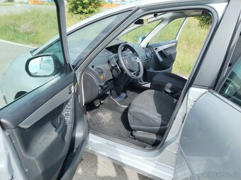 Citroen Grand C4 Picasso 1.6 HDi 80kw-Automat,7 MÍST, - 5