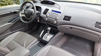 Honda Civic 1.8i Sedan Automat / 52tis.km / Nová STK / Kůže - 5