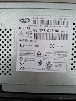 Peugeot partner citroen berlingo radio. - 5