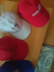 Predám Nové čiapky,a Bag - 5