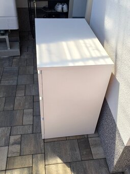 Prodám komodu IKEA MALM - 5