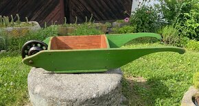 DĚTSKÝ TRAKAŘ - 5