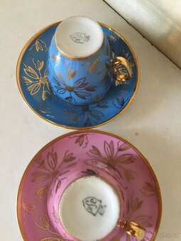 Porcelánové hrnečky s talířky - 5