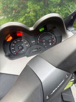 Aprilia Atlantic 200 - 5