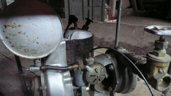 Spalovací motor s čerpadlem - 5