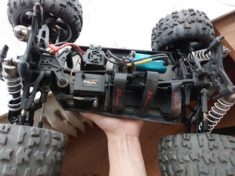 RC auto - 5