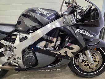 Honda CBR 900 RR Fireblade - 5