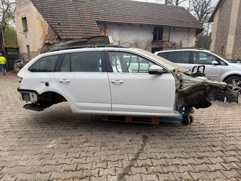Octavia 3 combi Výřezové díly karoserie - 5