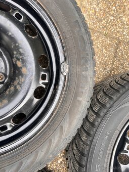 Sada kol Fabia Rapid 185/60 R15 86T XL Nokian vzorek 90% - 5