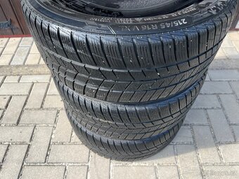 Prodám 4ks zimní pneu BARUM POLARIS 5 215/45 R16 XL DOT 4318 - 5