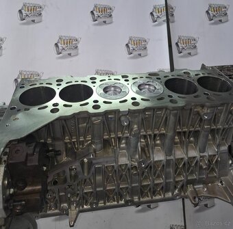 Motor BMW e70 e71 x5 x6 e60 e61 3.5d 3.0d 3.0sd 306d5 210 kW - 5