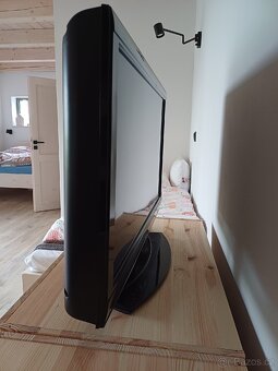 LCD TV Sharp Aquos 80 cm - 5