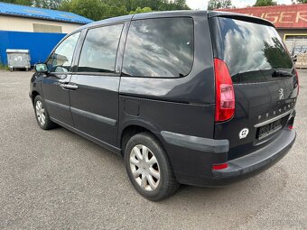 Peugeot 807 2.2 HDI - 5