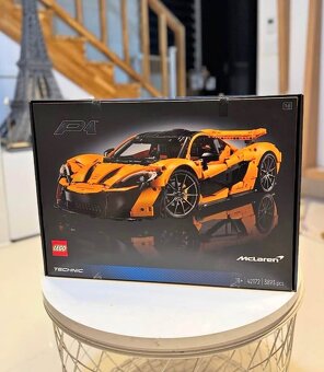 LEGO Technic McLaren P1 - 5
