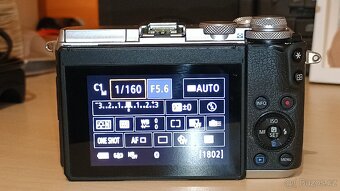 Bezzrcadlovka Canon eos m6 + adapter EF/EFM - 5