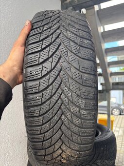 185/60R15 Firestone zimní - 5