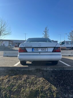 Mersedes Benz 230 koupe - 5