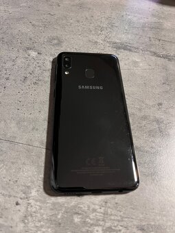 Samsung Galaxy A20e - 5