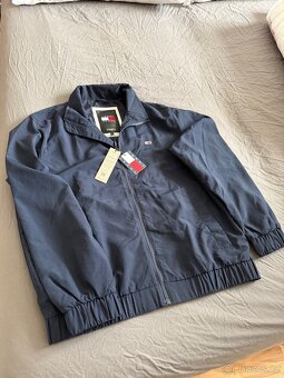 Bunda Tommy Jeans pánská, tmavomodrá barva - 5
