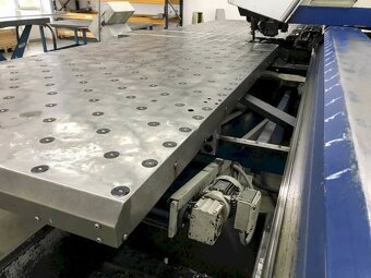 Vysekávací lis TRUMPF Trumatic 5000, použitý, z roku 2003. - 5