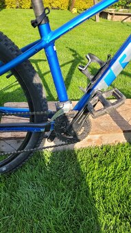 Juniorské kolo Trek Marlin 6, kola 27,5, rám S - 5