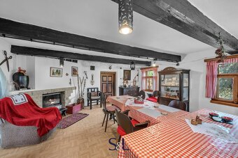 Historický rodinný dům s charakterem chalupy z 18. století – - 5
