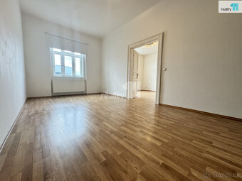 Pronájem bytu 3KK, 87m2, Praha 8 , Palmovka - 5