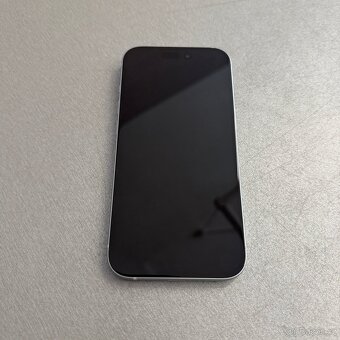 iPhone 15 128GB modrý, jako nový bez škrábance, záruka - 5